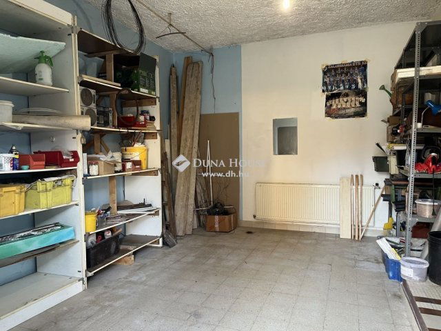 Eladó családi ház, Zalaegerszegen 62.5 M Ft, 4 szobás