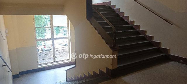 Eladó téglalakás, Budapesten, XXI. kerületben 34.9 M Ft