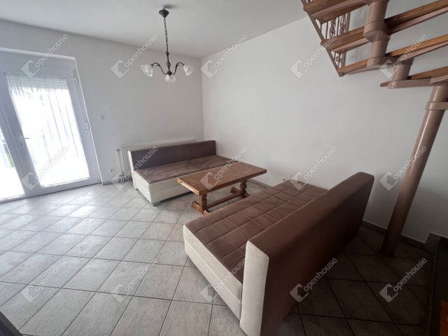 Kiadó ikerház, albérlet, Hegykőn 250 E Ft / hó, 3 szobás