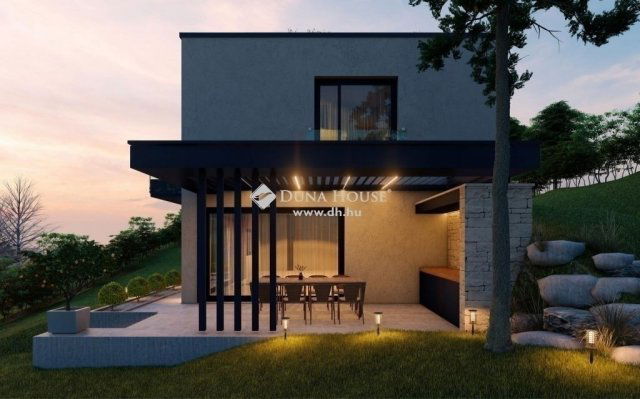 Eladó családi ház, Pécsett 388 M Ft, 4 szobás