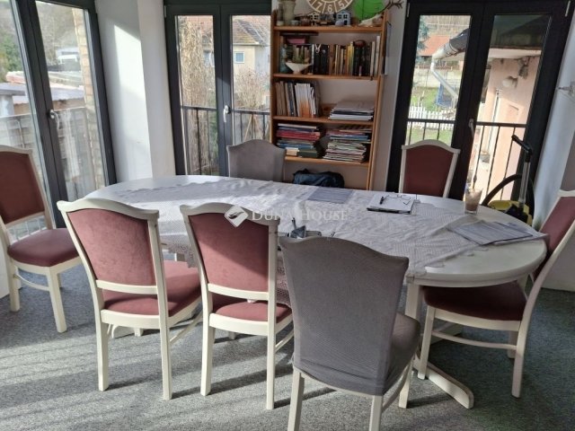 Eladó családi ház, Sárisápon 69.5 M Ft, 5 szobás