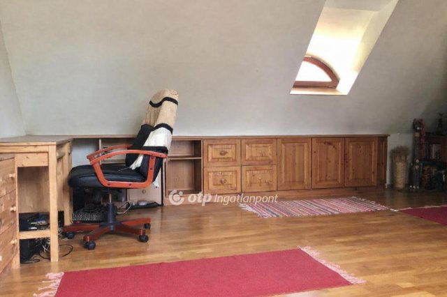 Eladó családi ház, Kőszegen 100 M Ft, 4 szobás