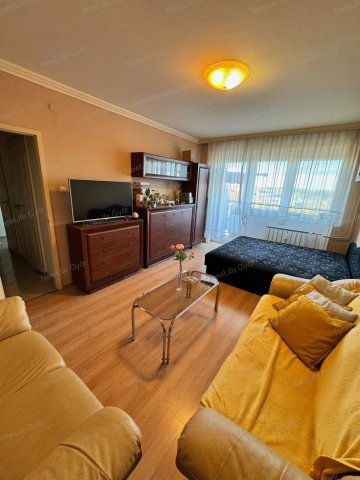 Eladó panellakás, Győrött 55.9 M Ft, 3 szobás