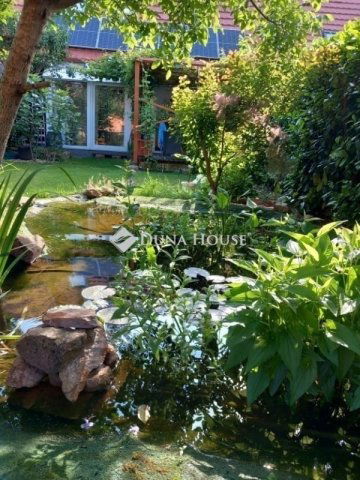 Eladó téglalakás, Sukorón 94.5 M Ft, 3 szobás