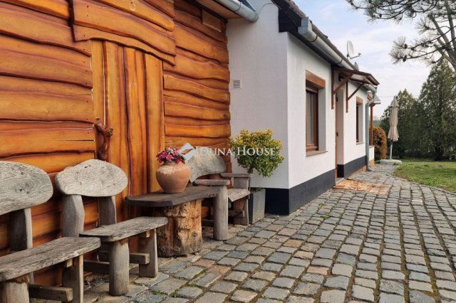 Eladó családi ház, Kacsótán 32 M Ft, 3 szobás