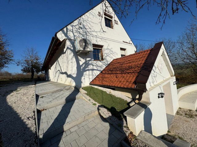 Eladó családi ház, Zalaszentgróton 68 M Ft, 3 szobás