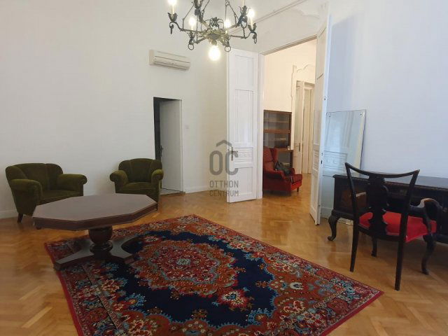 Kiadó téglalakás, albérlet, Budapesten, VI. kerületben