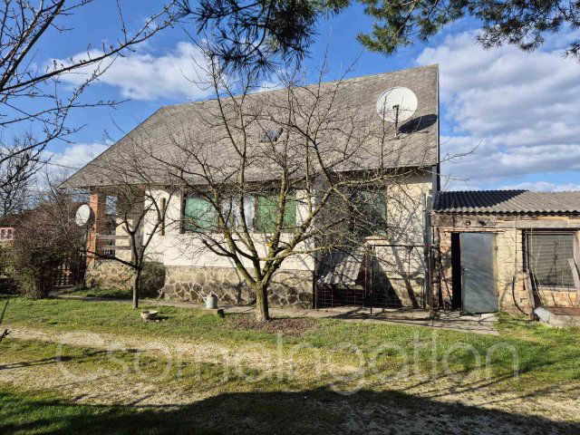 Eladó családi ház, Egyházaskeszőn 38 M Ft, 5 szobás