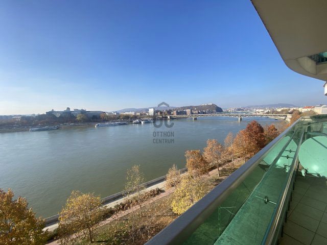 Eladó téglalakás, IX. kerületben, Lechner Ödön fasoron