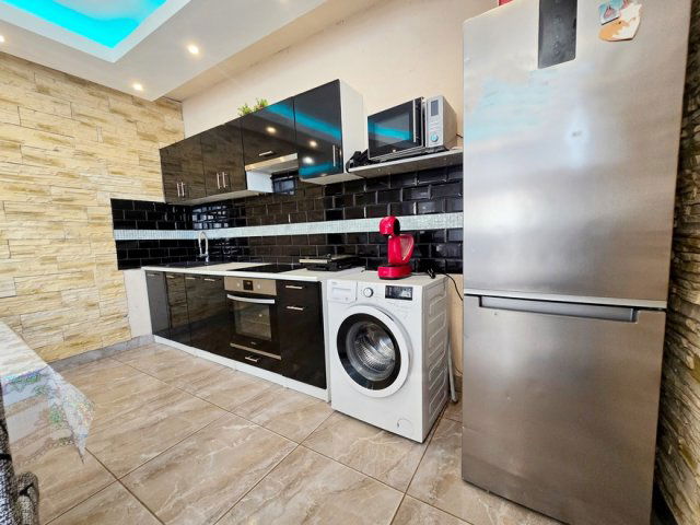 Eladó családi ház, Debrecenben 56.9 M Ft, 3 szobás