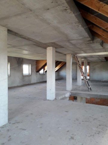 Eladó családi ház, Kecskeméten 130 M Ft, 4 szobás