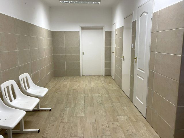 Eladó családi ház, Nagyhalászban 21.5 M Ft, 6 szobás