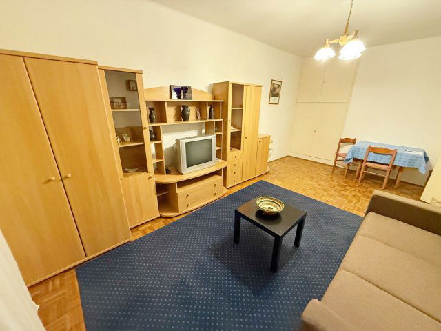 Kiadó téglalakás, albérlet, Debrecenben 160 E Ft / hó, 2 szobás