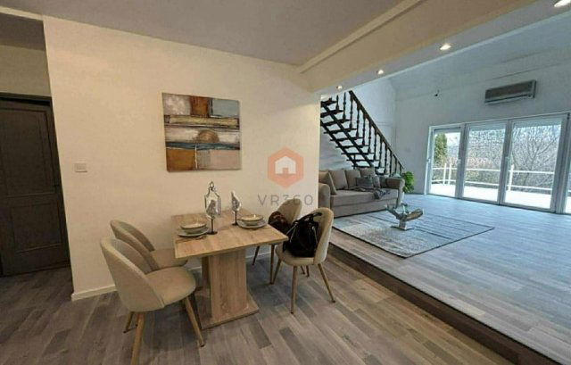 Eladó sorház, Pécsett 89.9 M Ft, 5 szobás / költözzbe.hu