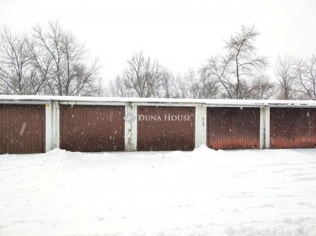 Eladó téglalakás, Budapesten, XVIII. kerületben 80 M Ft