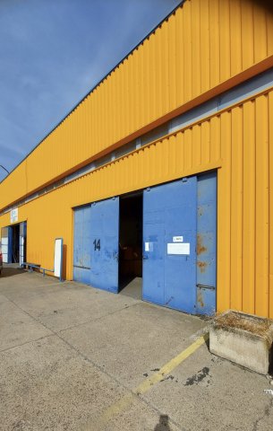 Kiadó ipari ingatlan, Budapesten, XXIII. kerületben 756 E Ft / hó