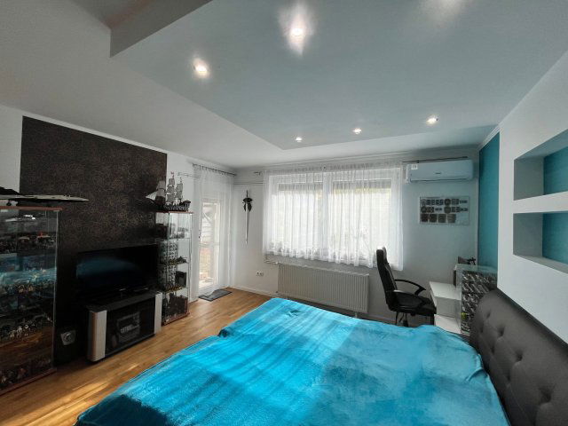 Eladó téglalakás, Budapesten, XIV. kerületben 148 M Ft, 4 szobás