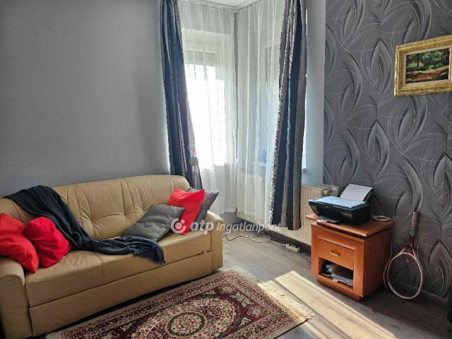 Eladó családi ház, Gyenesdiáson 125 M Ft, 4 szobás