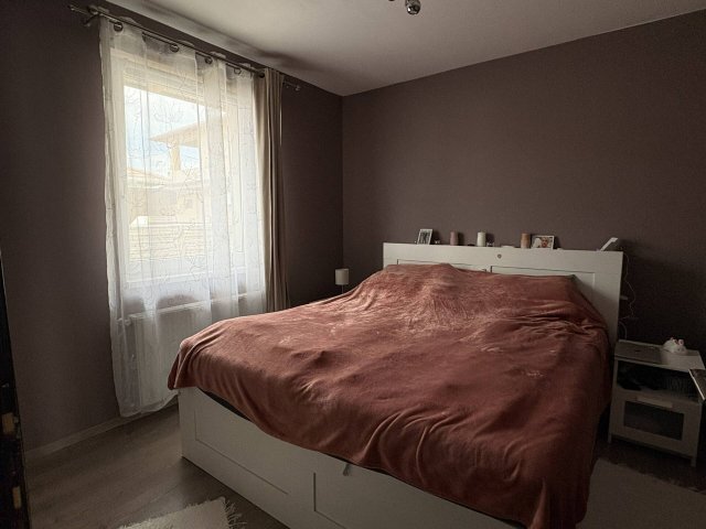 Eladó családi ház, Szigetszentmiklóson 95.9 M Ft, 4 szobás