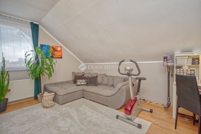 Eladó téglalakás, Budapesten, XVII. kerületben 85.9 M Ft