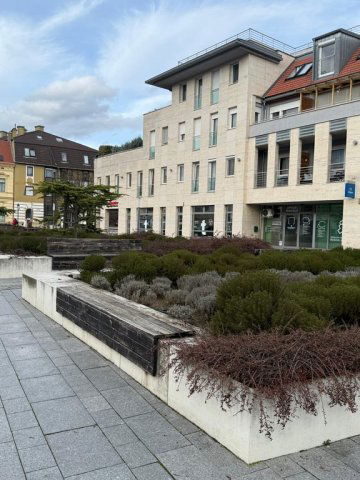 Eladó téglalakás, Pécsett 75 M Ft, 2+1 szobás