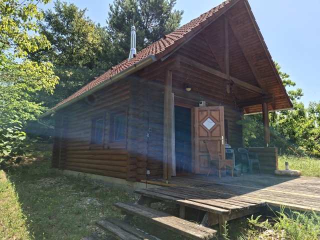 Eladó családi ház, Pogányszentpéteren 64.99 M Ft, 480 szobás