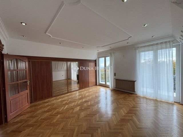 Kiadó családi ház, albérlet, Budapesten, II. kerületben