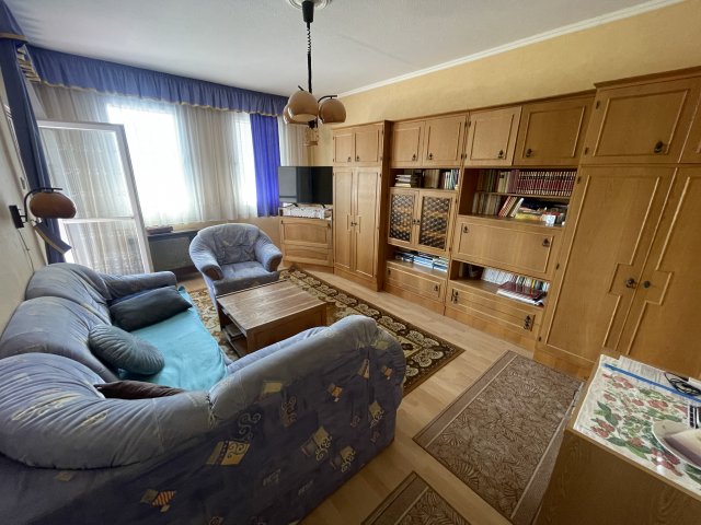 Eladó téglalakás, Keszthelyen 69.9 M Ft, 2+2 szobás