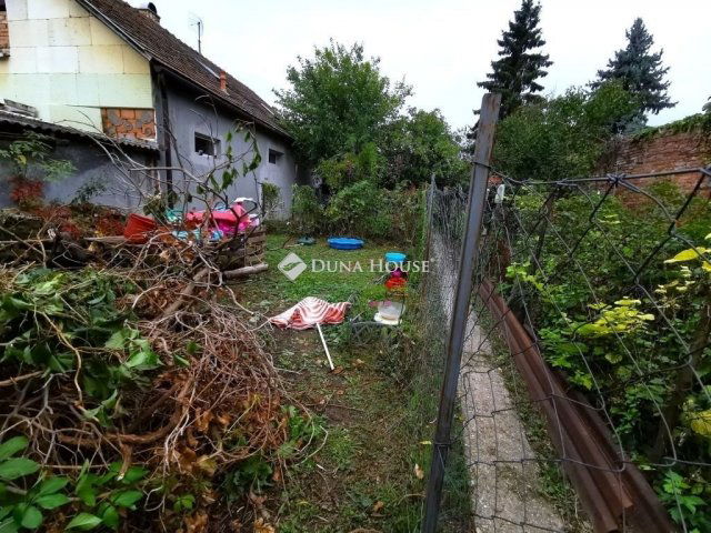 Eladó családi ház, Budakeszin 59.9 M Ft, 4 szobás