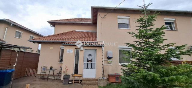 Eladó ikerház, Halásztelken 125 M Ft, 5 szobás