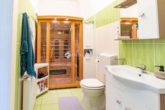 Eladó téglalakás, Budapesten, XVIII. kerületben 144.9 M Ft