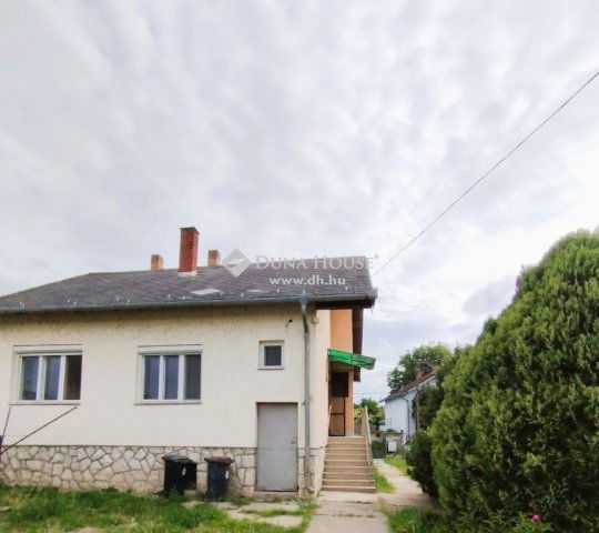 Eladó családi ház, Győrött 59 M Ft, 3 szobás