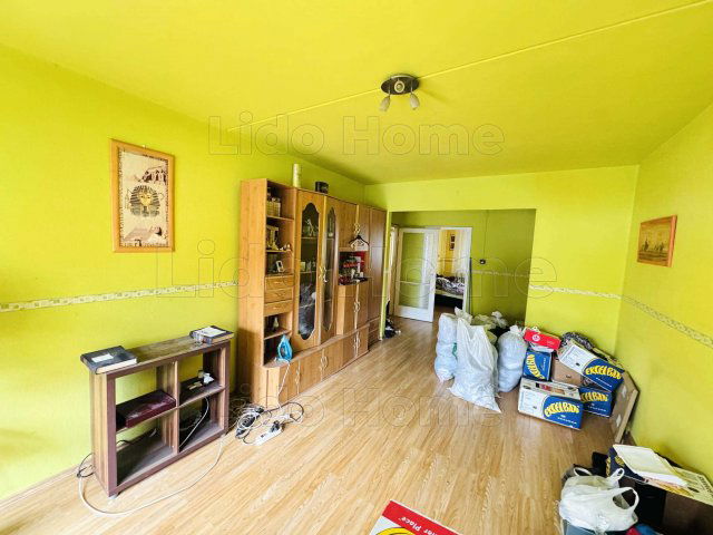 Eladó panellakás, Győrött 51 M Ft, 3 szobás