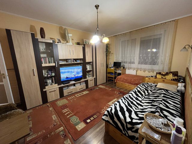 Eladó panellakás, Debrecenben 58.9 M Ft, 2 szobás