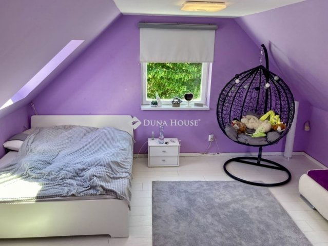 Eladó családi ház, Érden 179 M Ft, 6 szobás