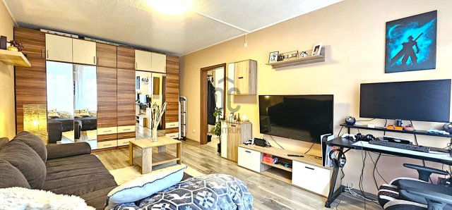 Eladó panellakás, Budapesten, III. kerületben 69.5 M Ft, 3 szobás