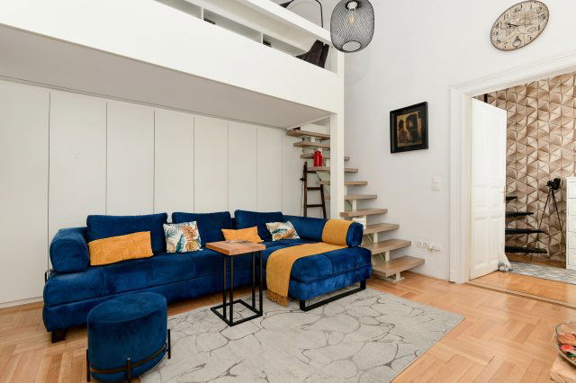 Kiadó téglalakás, albérlet, VI. kerületben, Aradi utcában