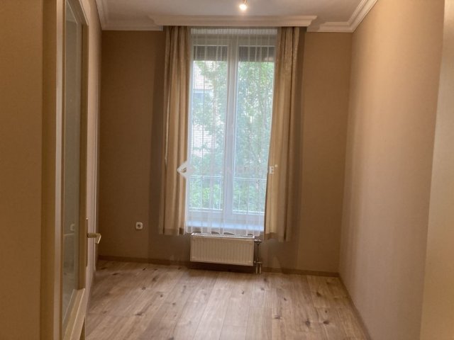 Kiadó téglalakás, albérlet, Kecskeméten 250 E Ft / hó