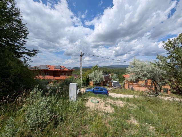 Eladó telek, Tinnyén 31 M Ft / költözzbe.hu