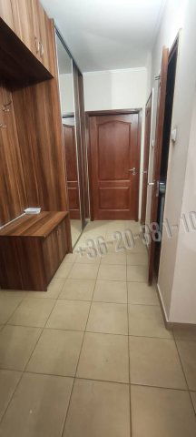 Eladó panellakás, Győrött 55 M Ft, 2+1 szobás