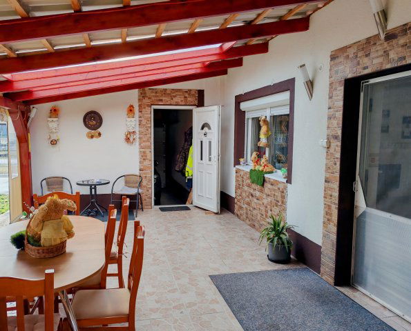 Eladó családi ház, Győrött 87.3 M Ft, 3 szobás