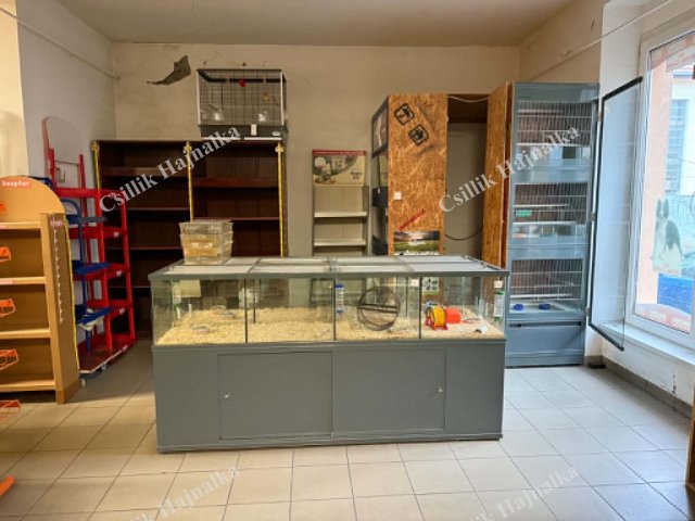 Kiadó ipari ingatlan, Szolnokon 400 E Ft / hó