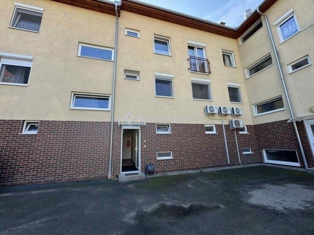 Eladó téglalakás, Budapesten, XIX. kerületben 94.9 M Ft