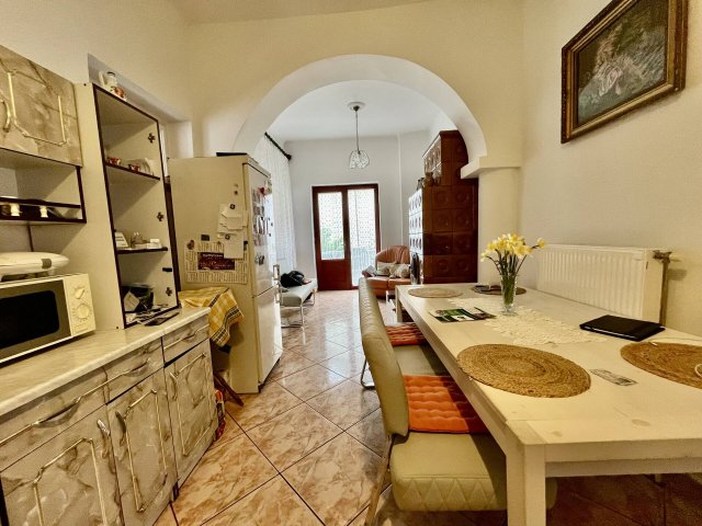 Eladó családi ház, Békéscsabán 59 M Ft, 2 szobás