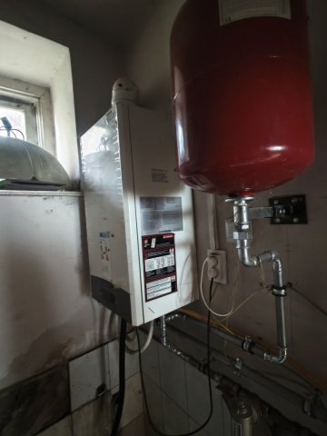 Eladó családi ház, Gávavencsellőn 8.5 M Ft, 2 szobás