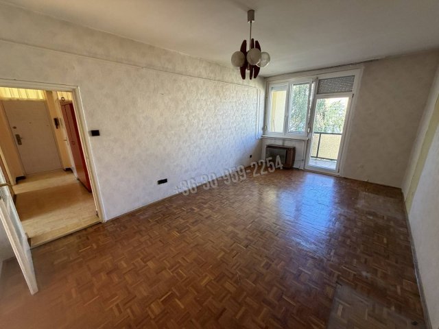 Eladó téglalakás, Nagykanizsán, Bartók Béla utcában 25.6 M Ft