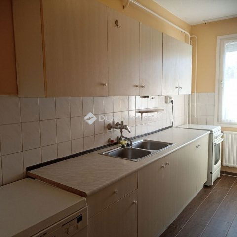 Kiadó panellakás, albérlet, Zalaegerszegen 150 E Ft / hó