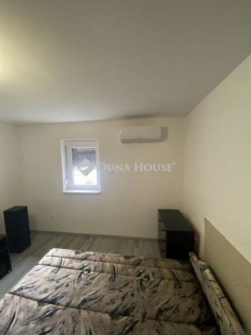 Eladó családi ház, Szatymazon 75 M Ft, 4 szobás