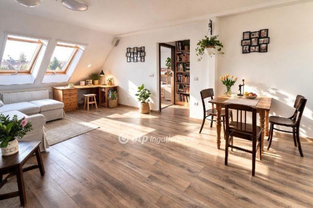 Eladó téglalakás, Egerben 81.9 M Ft, 3+1 szobás