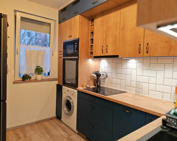 Eladó panellakás, Pécsett, Németh László utcában 56.5 M Ft